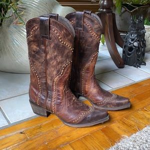 Idyllwind Rite Away cowgirl western boots (NWOT)